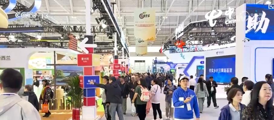 “脑机接口”实现“意念采摘” 农交会秀出智慧农业新图景(图4)