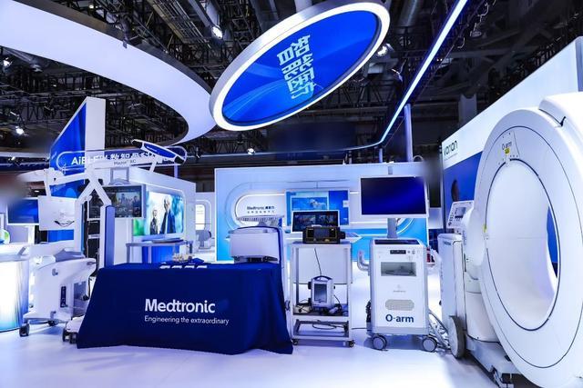 美敦力康辉亮相第八届进博会AiBLE™数智生态加速进化拓维(图2)