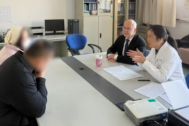 世界睡眠学会主席Penzel到滨医附院访问交流(图2)