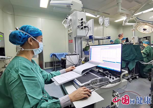 睡眠科技首创性突破！LumiMind脑电睡眠仪获CES大奖并受外媒热议(图1)