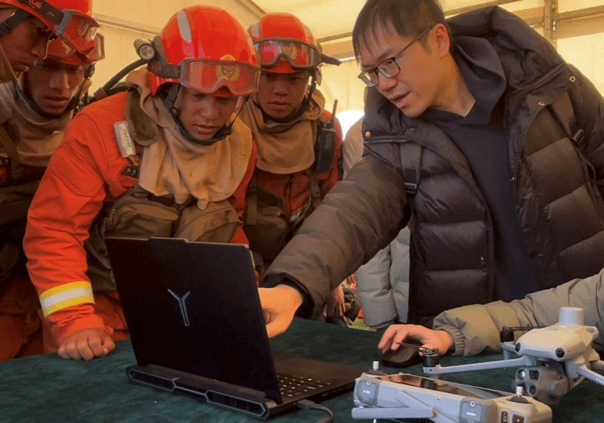 中央广电总台国际在线：天津大学新系统高原首秀 为森林火灾扑救装上“智慧大脑”(图2)