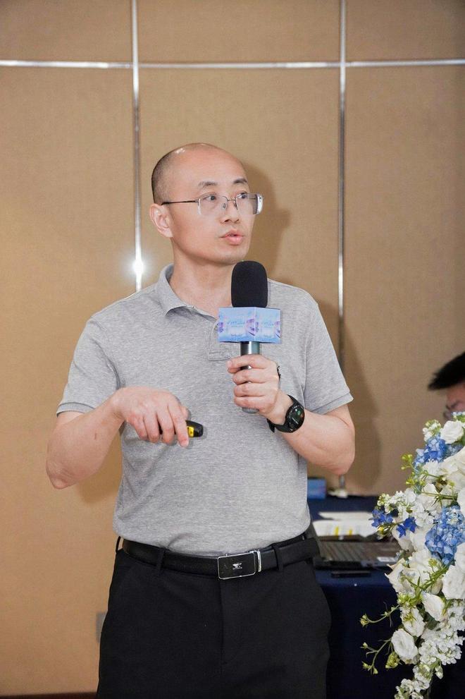 燃星聚智 算力探能燃星・能源圈产学研沙龙（扬州站）圆满举办(图3)