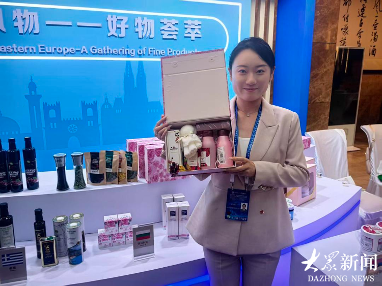 动动大脑就能驱动机械手！山东这项技术让国际友人赞不绝口(图1)