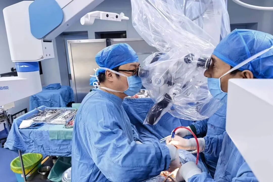 脑机接口启愈新生前沿技术助力患者重新站立行走(图2)